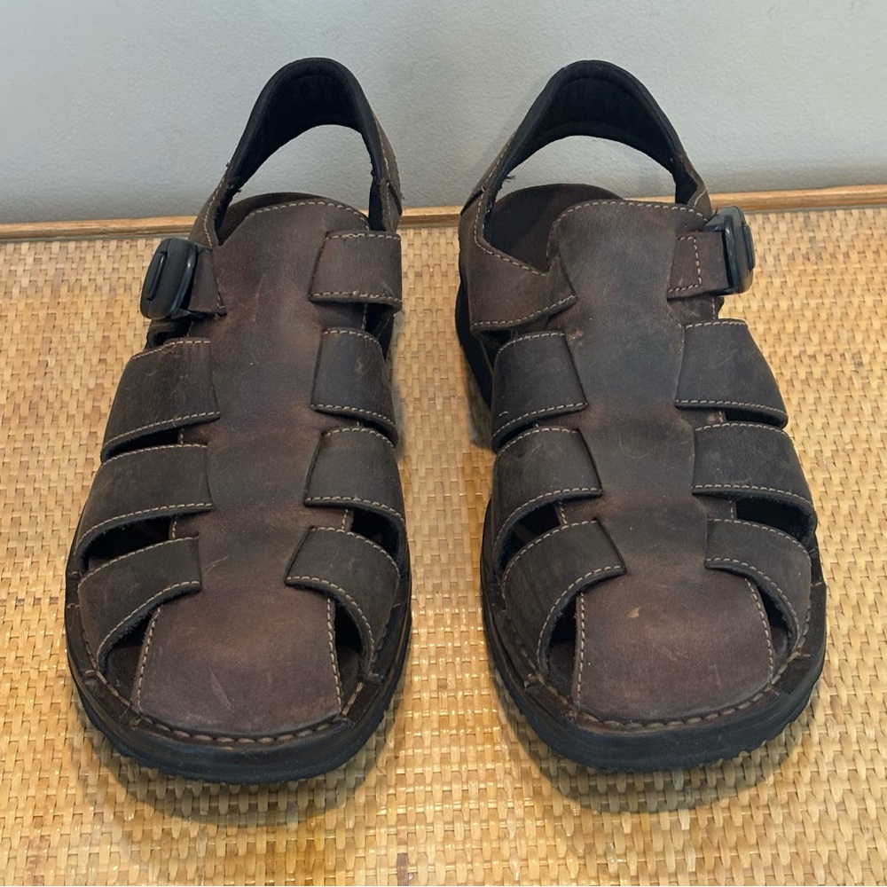 Rockport Men's Darwyn Fishermen leather Sandals size 10 NWOT!!